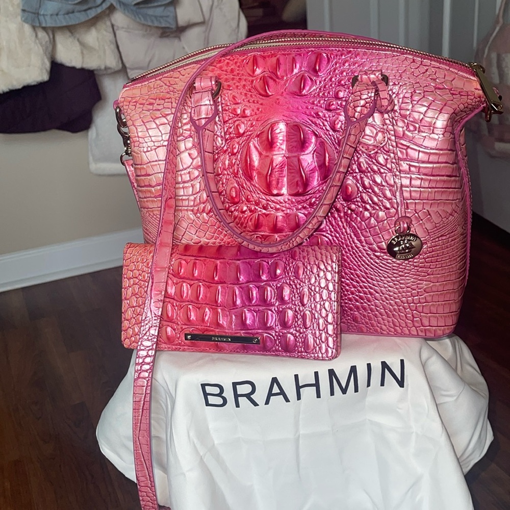 NWOT tags Brahmin purse and matching wallet with duster